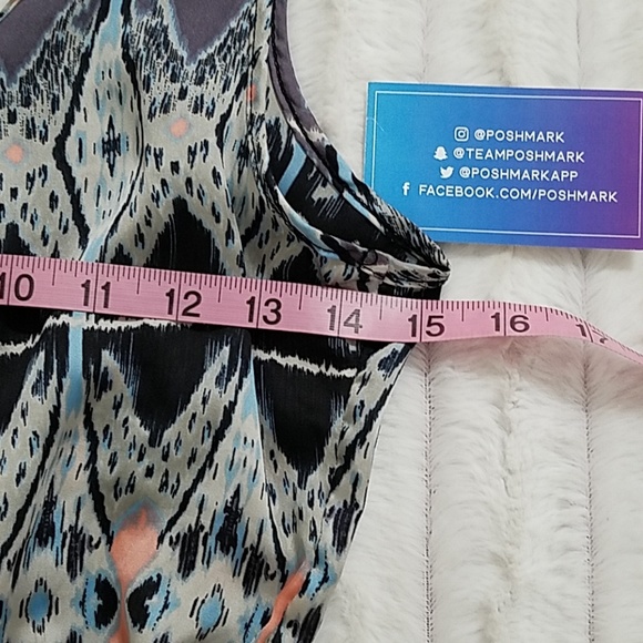 FOREVER 21 Abstract print sleeveless top cinched waist  SP - Picture 4 of 7